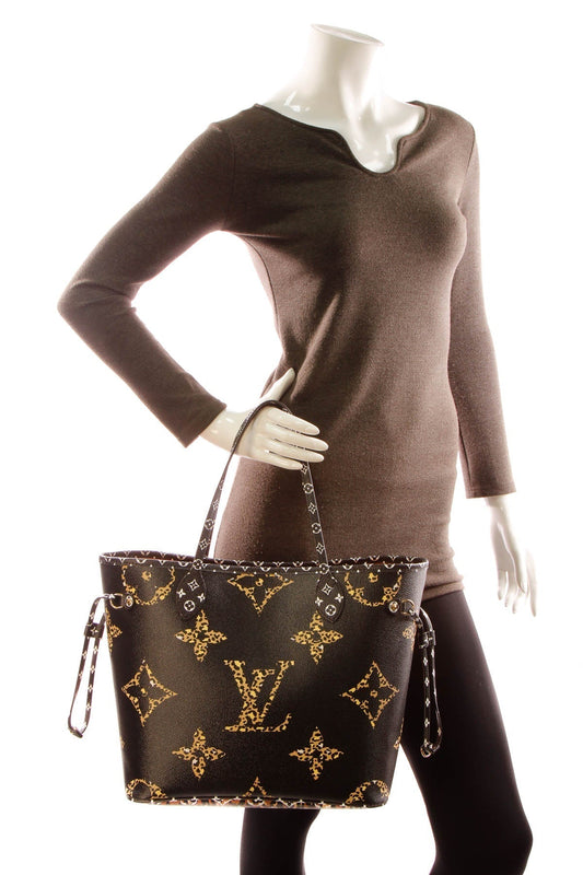 Jungle Neverfull MM Tote Bag - Giant Monogram